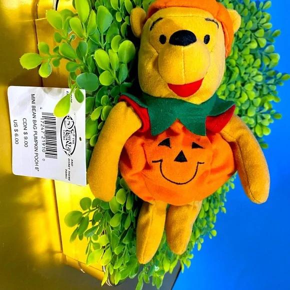 DISNEY STORE EXCLUSIVE NWT VTG HALLOWEEN PUMPKIN WINNIE THE POOH MINI BEABN BAG - Picture 5 of 11